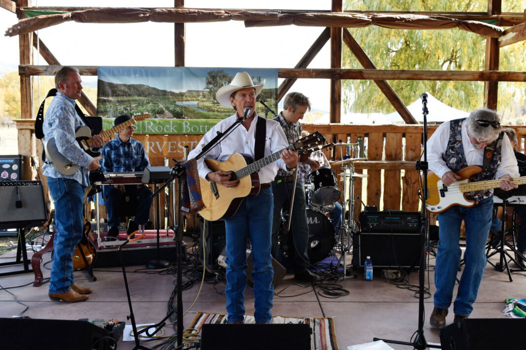 Grab Your Dancing Shoes for ACES’ Contra Dance at Rock Bottom Ranch Grab Your Dancing Shoes for ACES’ Contra Dance at Rock Bottom Ranch